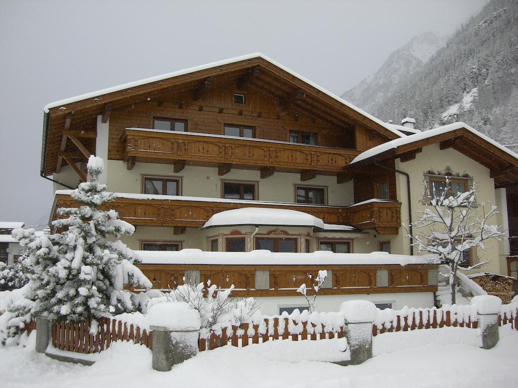 Gastehaus Falkner Ignaz Apartamento Sölden Exterior foto