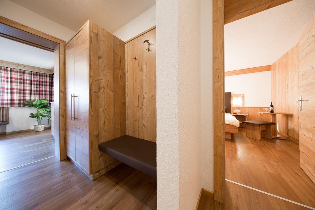 Gastehaus Falkner Ignaz Apartamento Sölden Habitación foto