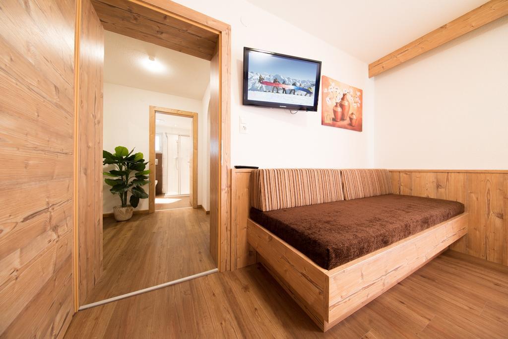 Gastehaus Falkner Ignaz Apartamento Sölden Habitación foto